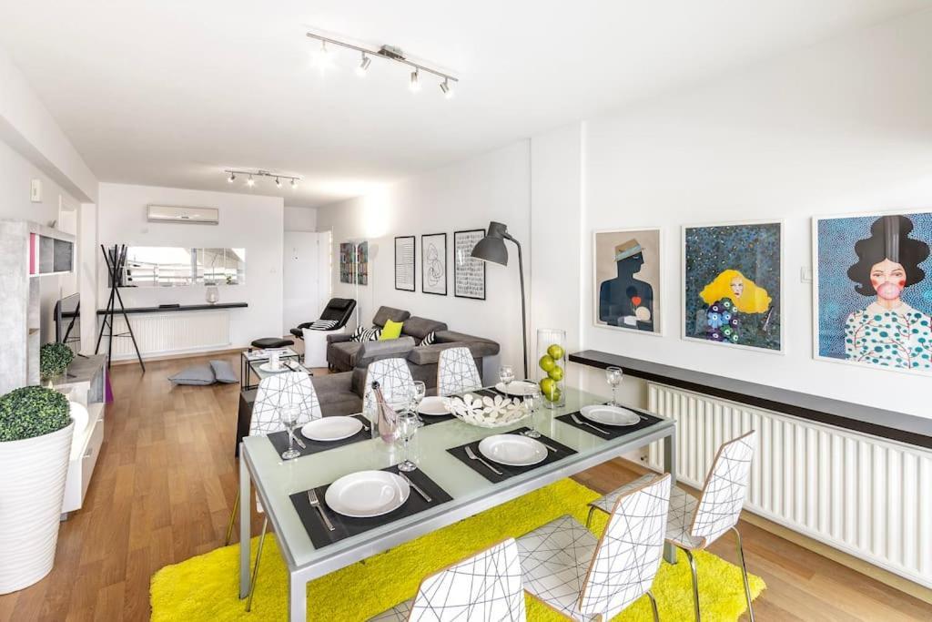 Luxurious Bright & Stylish 2Br With Office In Nicosia Lägenhet Exteriör bild