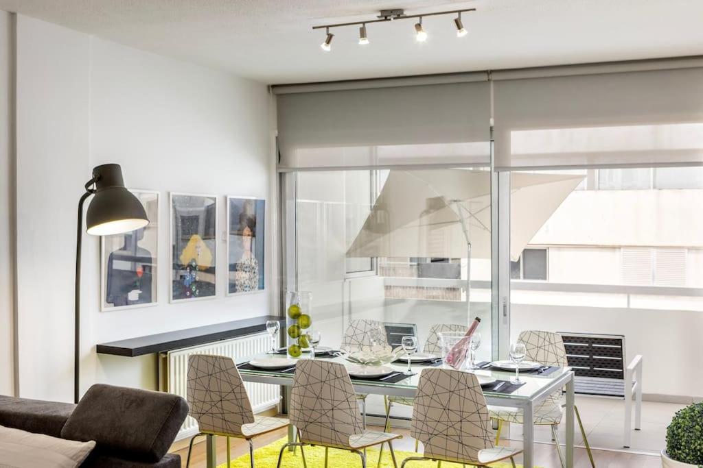 Luxurious Bright & Stylish 2Br With Office In Nicosia Lägenhet Exteriör bild